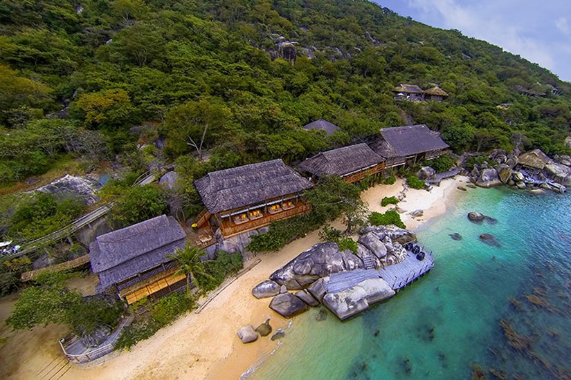 Resort tuyệt đẹp ở đảo Ninh Vân